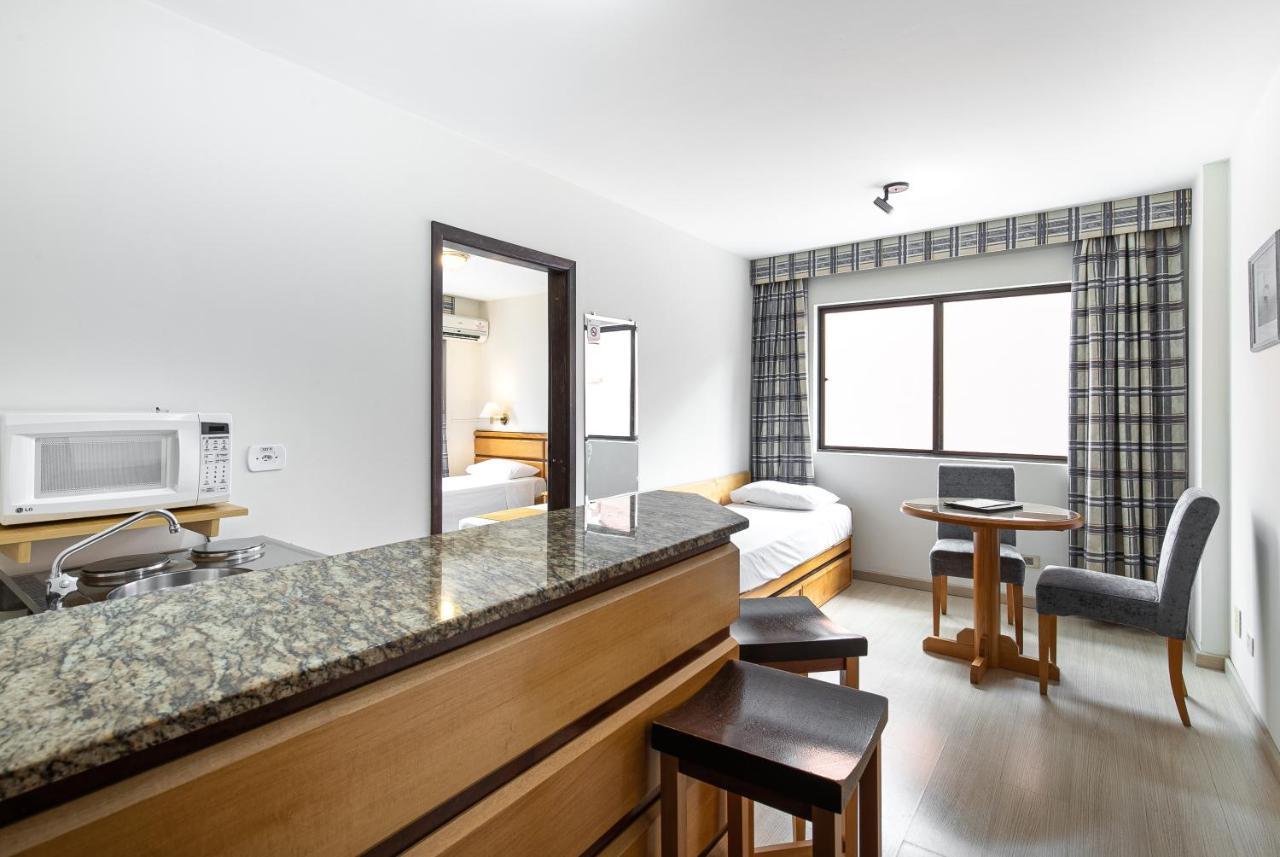 Hotel Flat Petras Residence กูรีตีบา ภายนอก รูปภาพ
