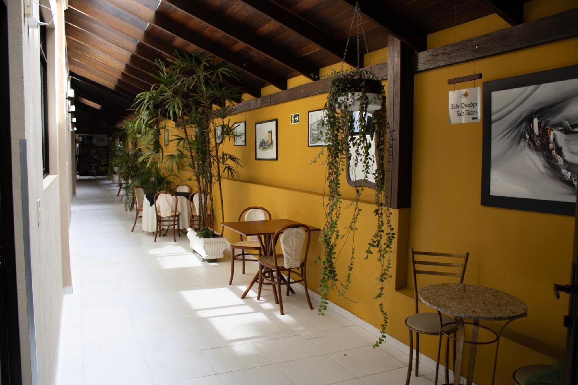Hotel Flat Petras Residence กูรีตีบา ภายนอก รูปภาพ