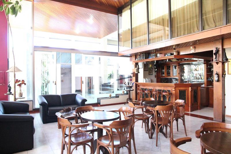 Hotel Flat Petras Residence กูรีตีบา ภายนอก รูปภาพ